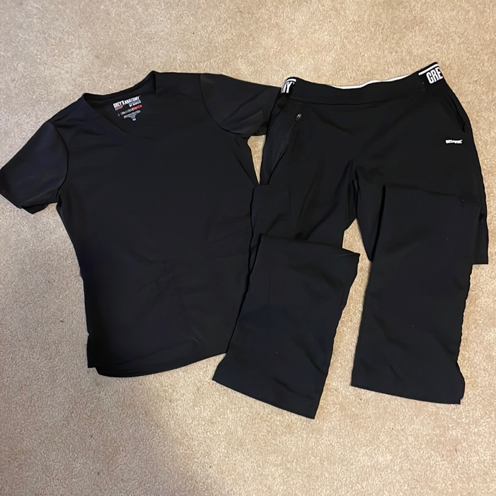 Grey’s Anatomy scrub set